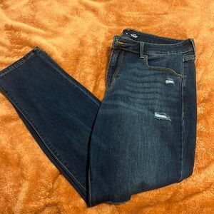 Old Navy slightly ripped mid rise jeans